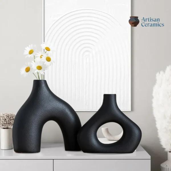 Black Ceramic Hollow Donut Vase Decor